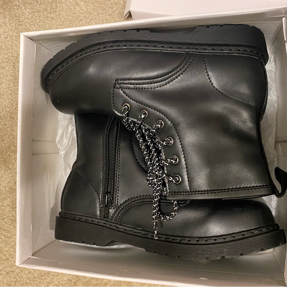 Black boots